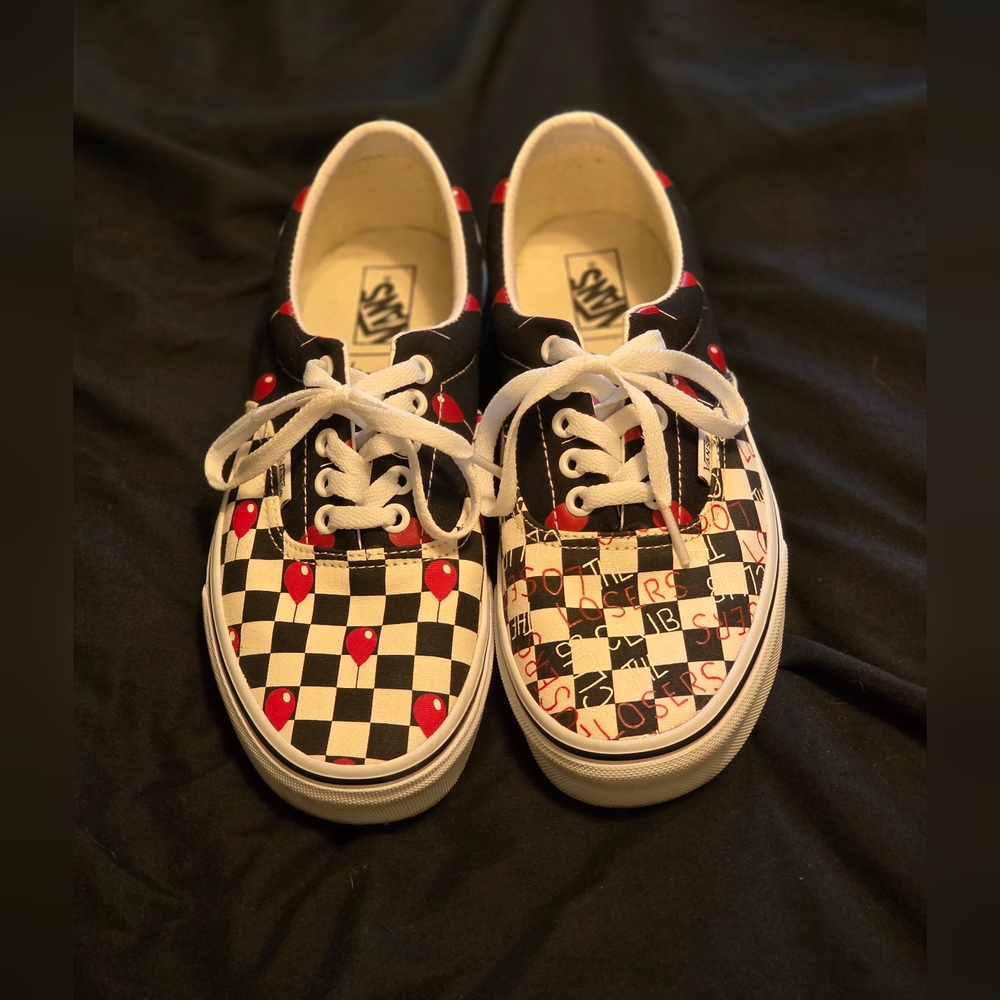 Vans x IT House Of Terror Old Skool Special Edition Shoes - Picture 2 of 5